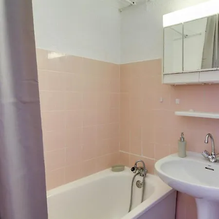 Apartment 4 Personnes Avec Balcon - La Mongie, Pres Des Pistes - Fr-1-404-100 La Mongie